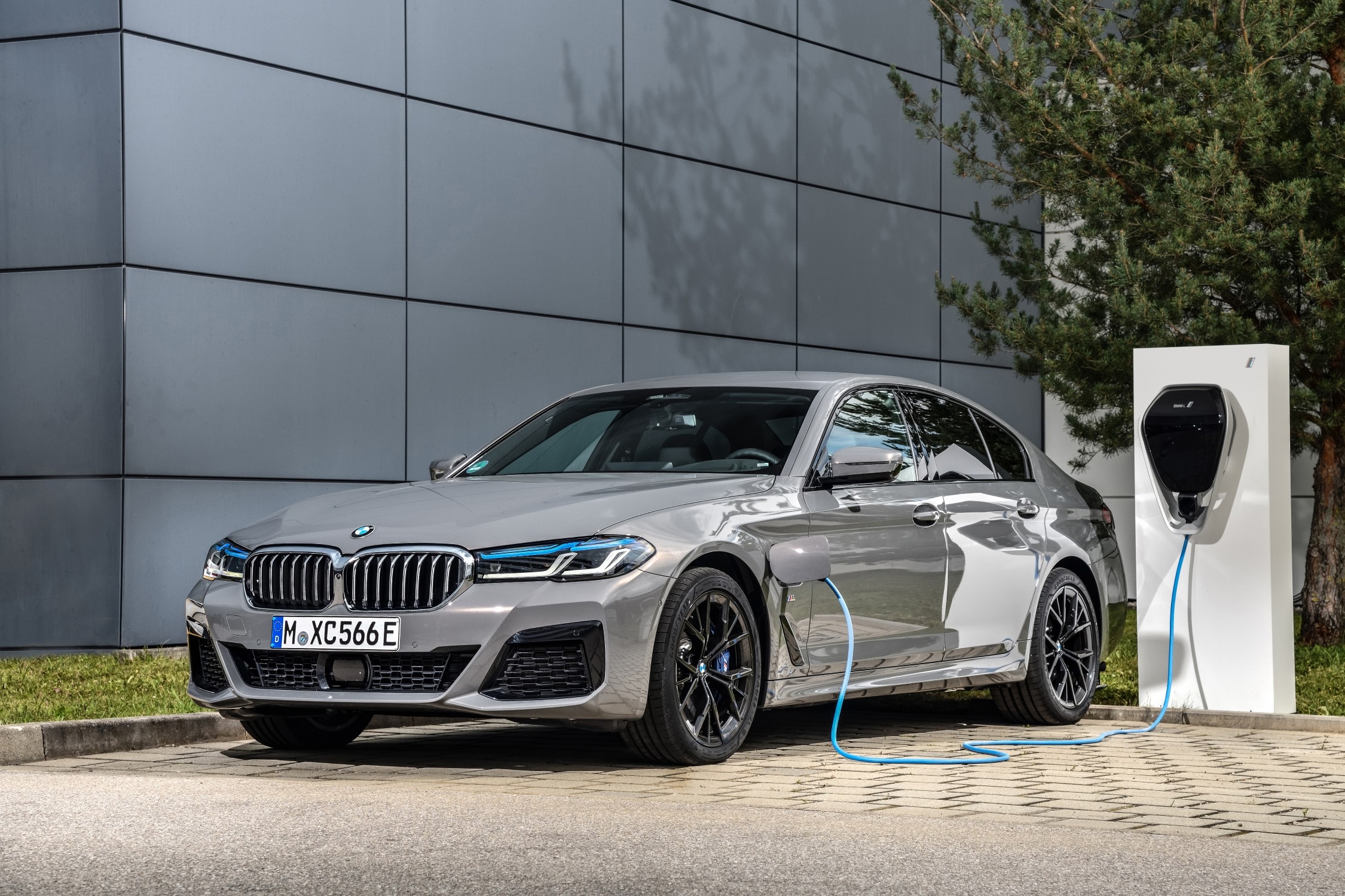 BMW Points – odměny pro řidiče plug-in hybridů